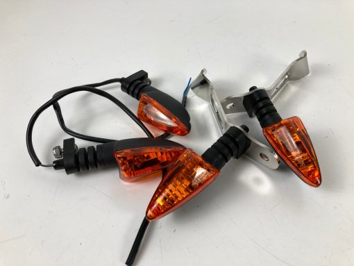 INTERMITENTES  CABALLERO SCRAMBLER 125 ABS