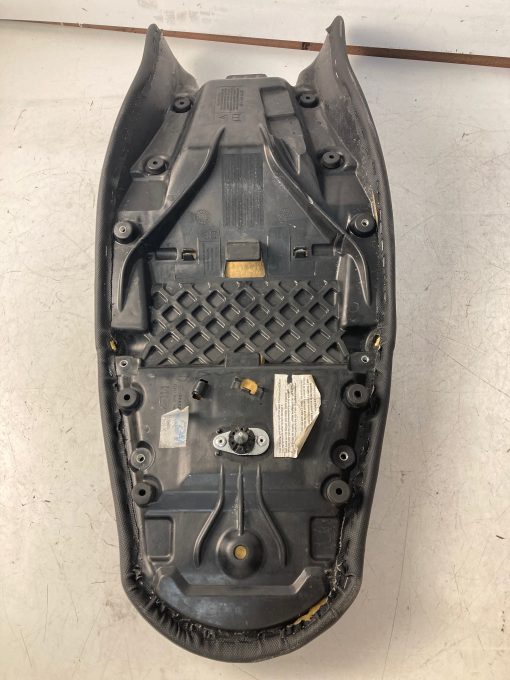 ASIENTO TRIUMPH STREET TRIPLE - Imagen 2