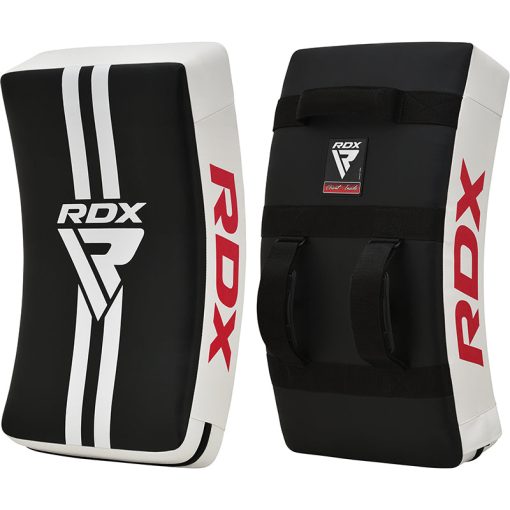 Protector de patadas curvo RDX T1 con asas de nailon